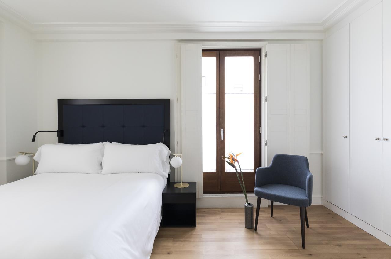 Recoletos House Aparthotel Madrid Exterior photo