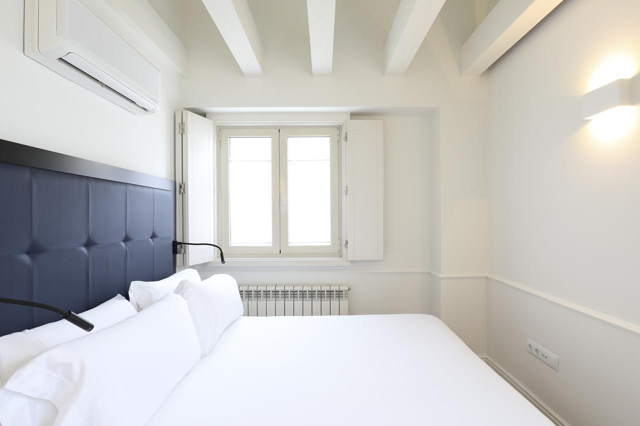 Recoletos House Aparthotel Madrid Exterior photo